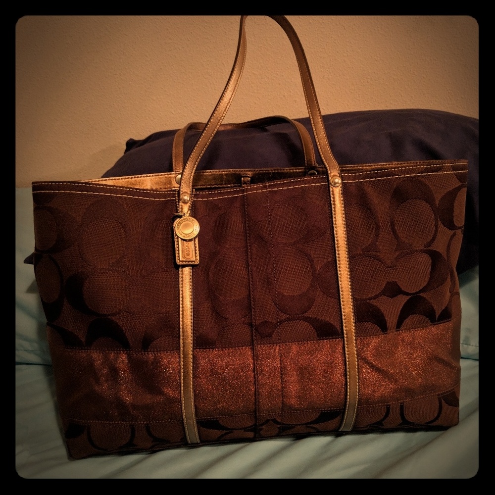Like new Coach tote